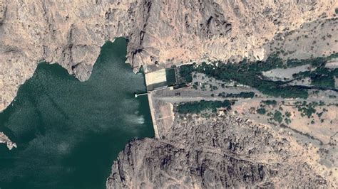 Arbaat Dam collapse .